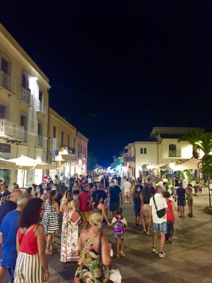 Tuffarsi Nel Paradiso Villasimius Exterior foto